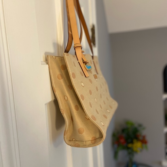 Beige Dooney & Bourke tote bag - Picture 3 of 6